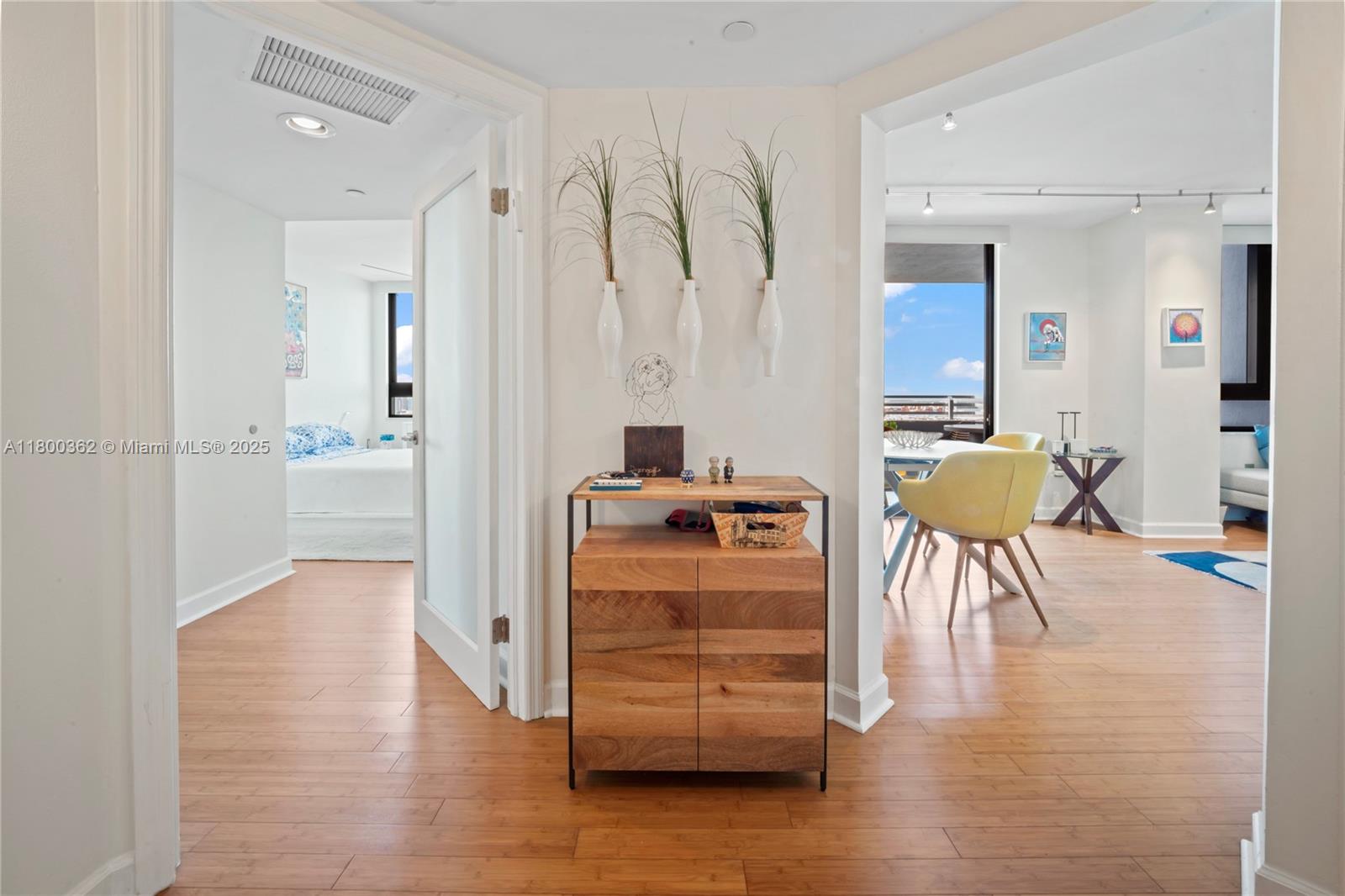 1330 West Ave # 2810