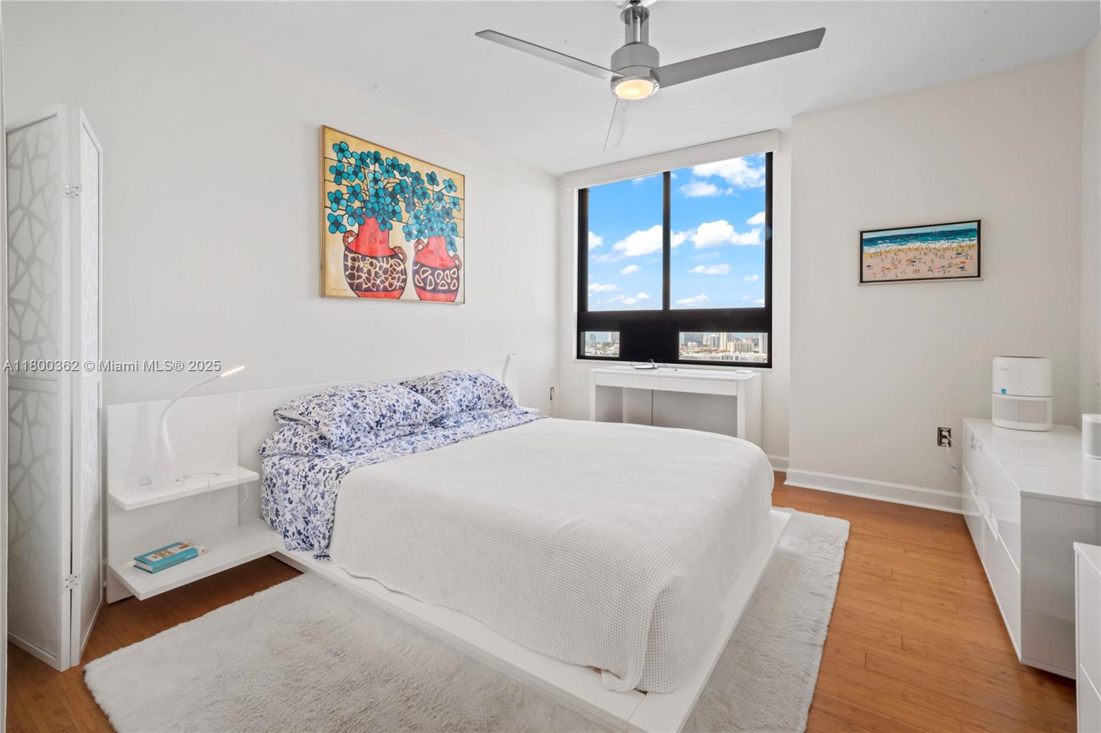 1330 West Ave # 2810