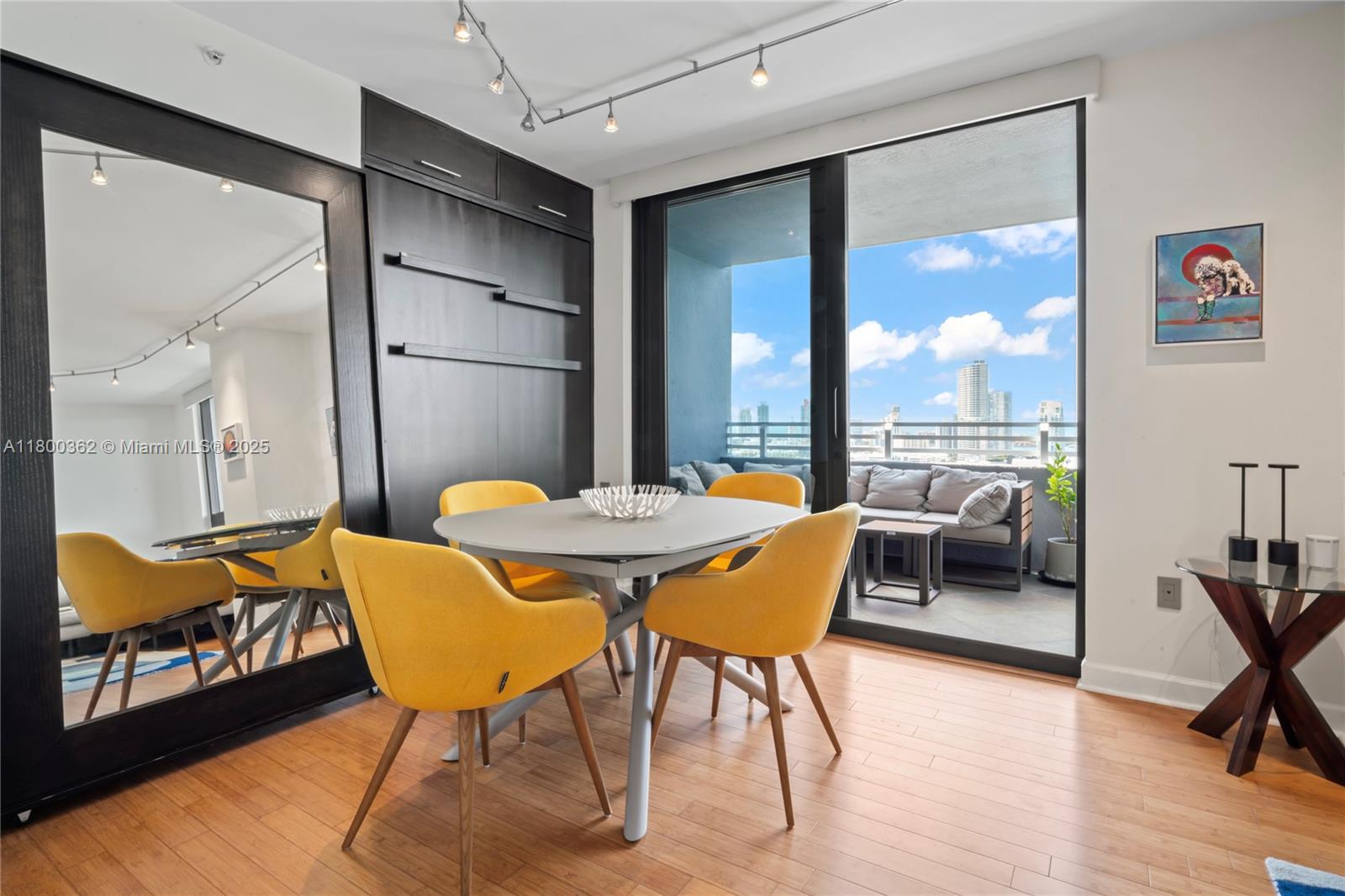 1330 West Ave # 2810