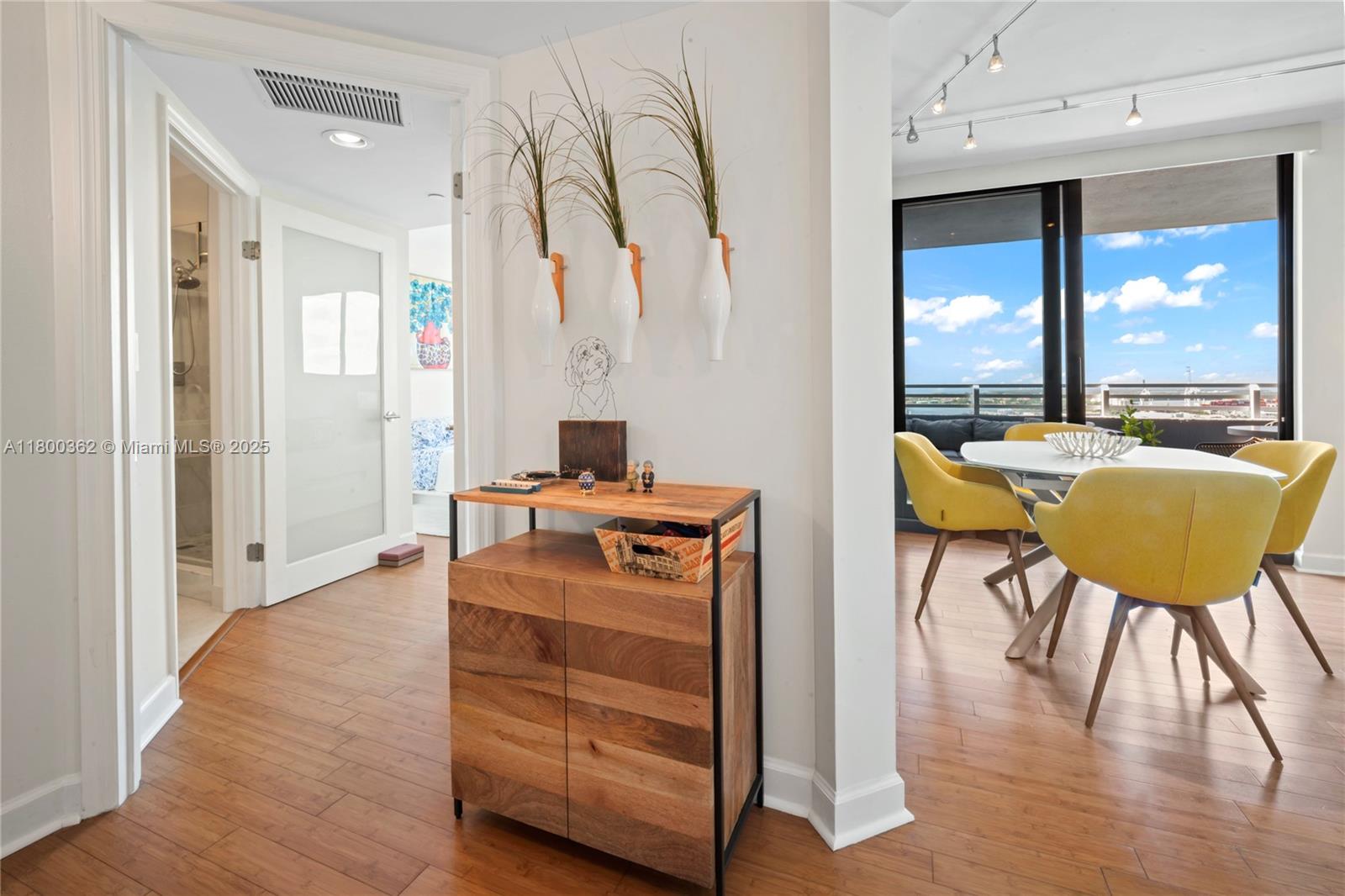 1330 West Ave # 2810