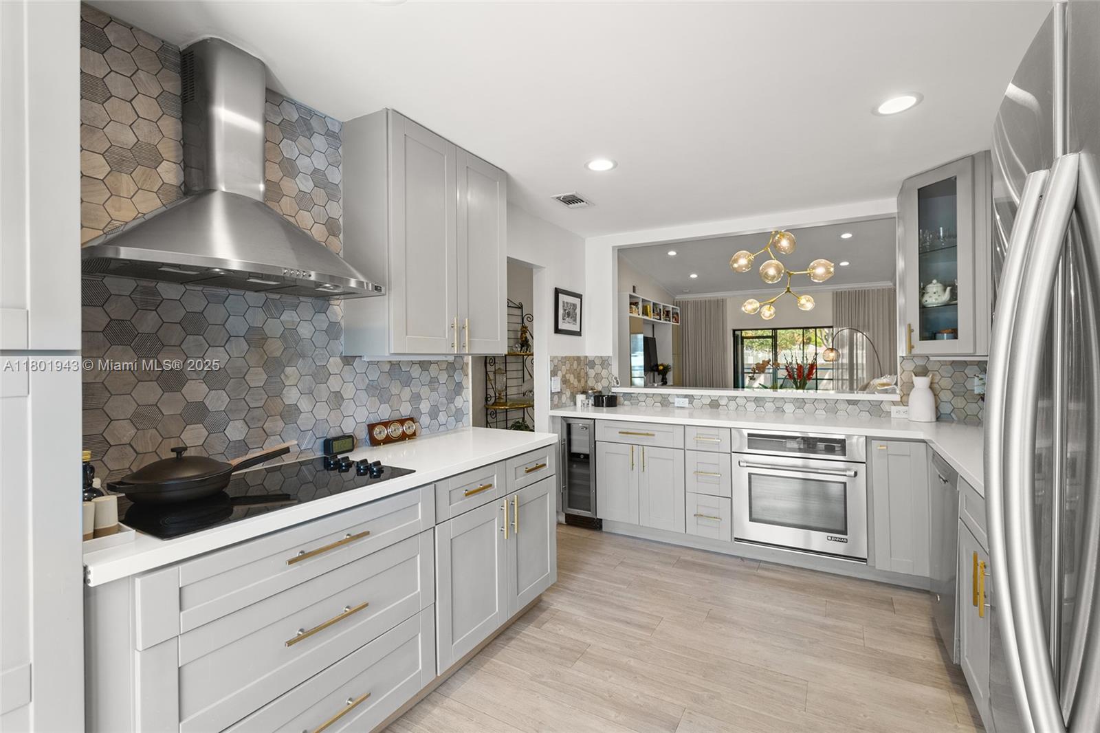 21228 Harbor Way # 25 Unit: 253-25
