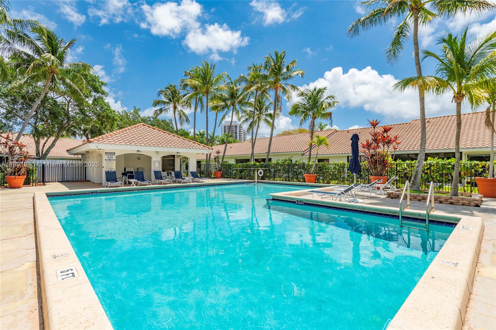 21228 Harbor Way # 25 Unit: 253-25
