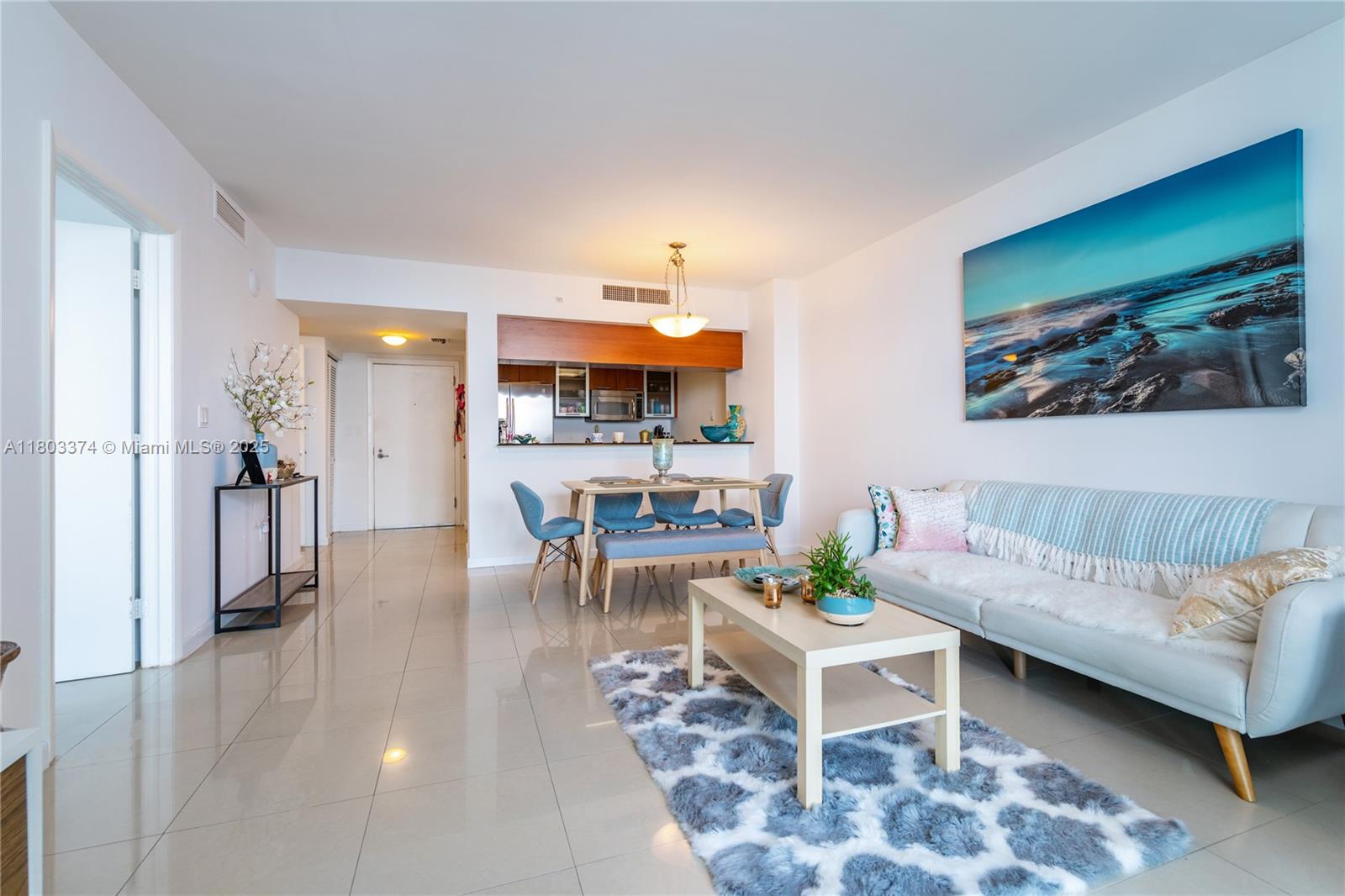 1800 N Bayshore Dr # 2408