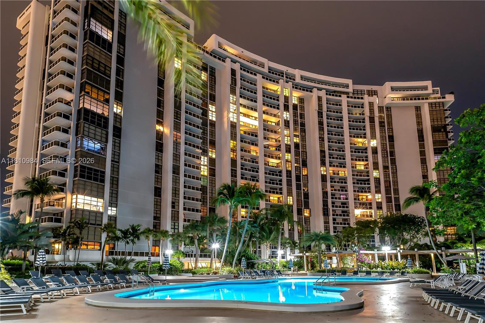 9 Island Ave # 505