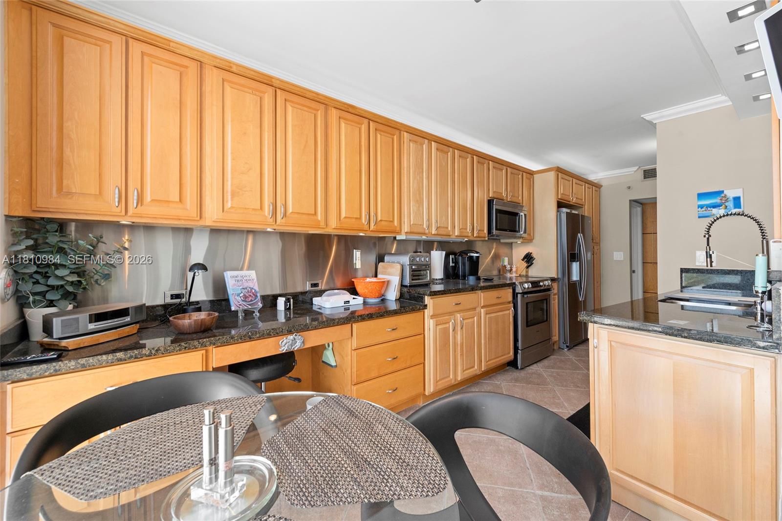 9 Island Ave # 505
