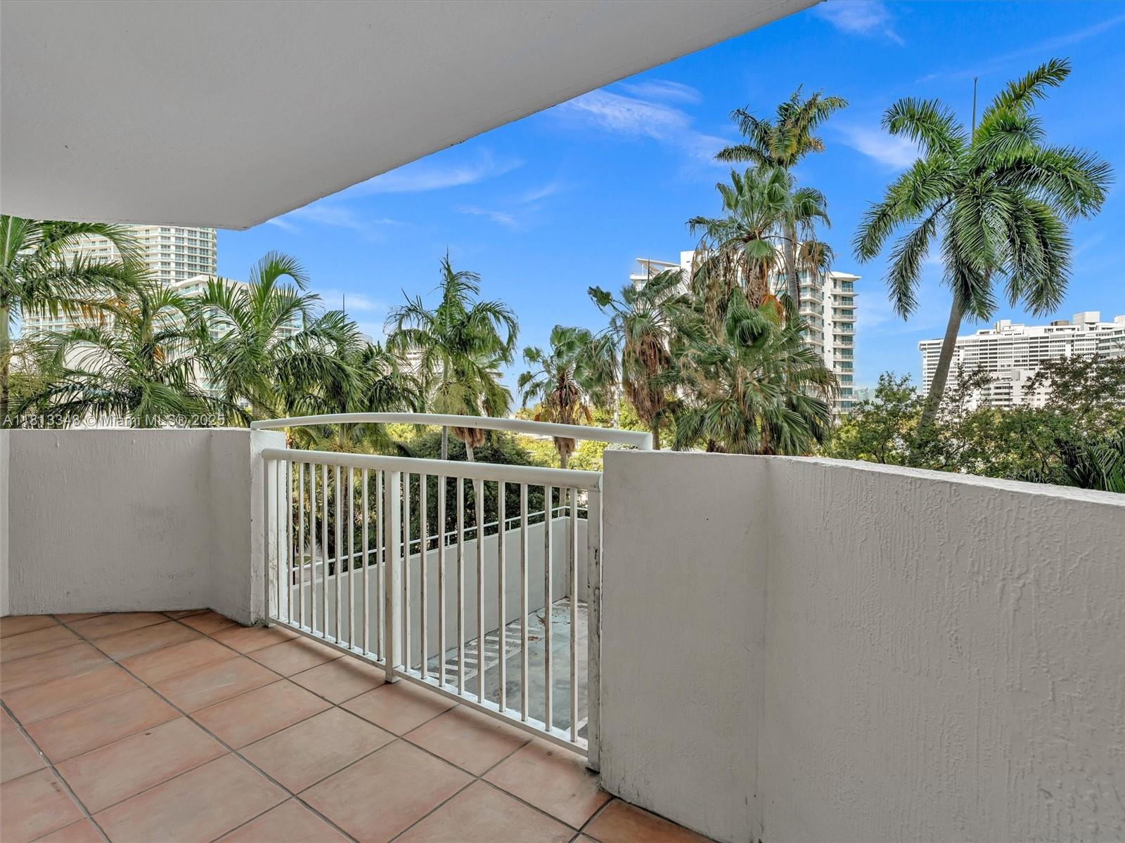 1621 Bay Rd # 406