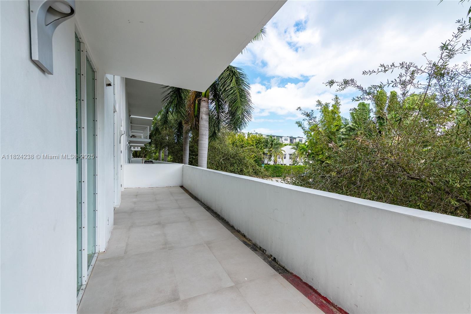 1428 West Ave # 202