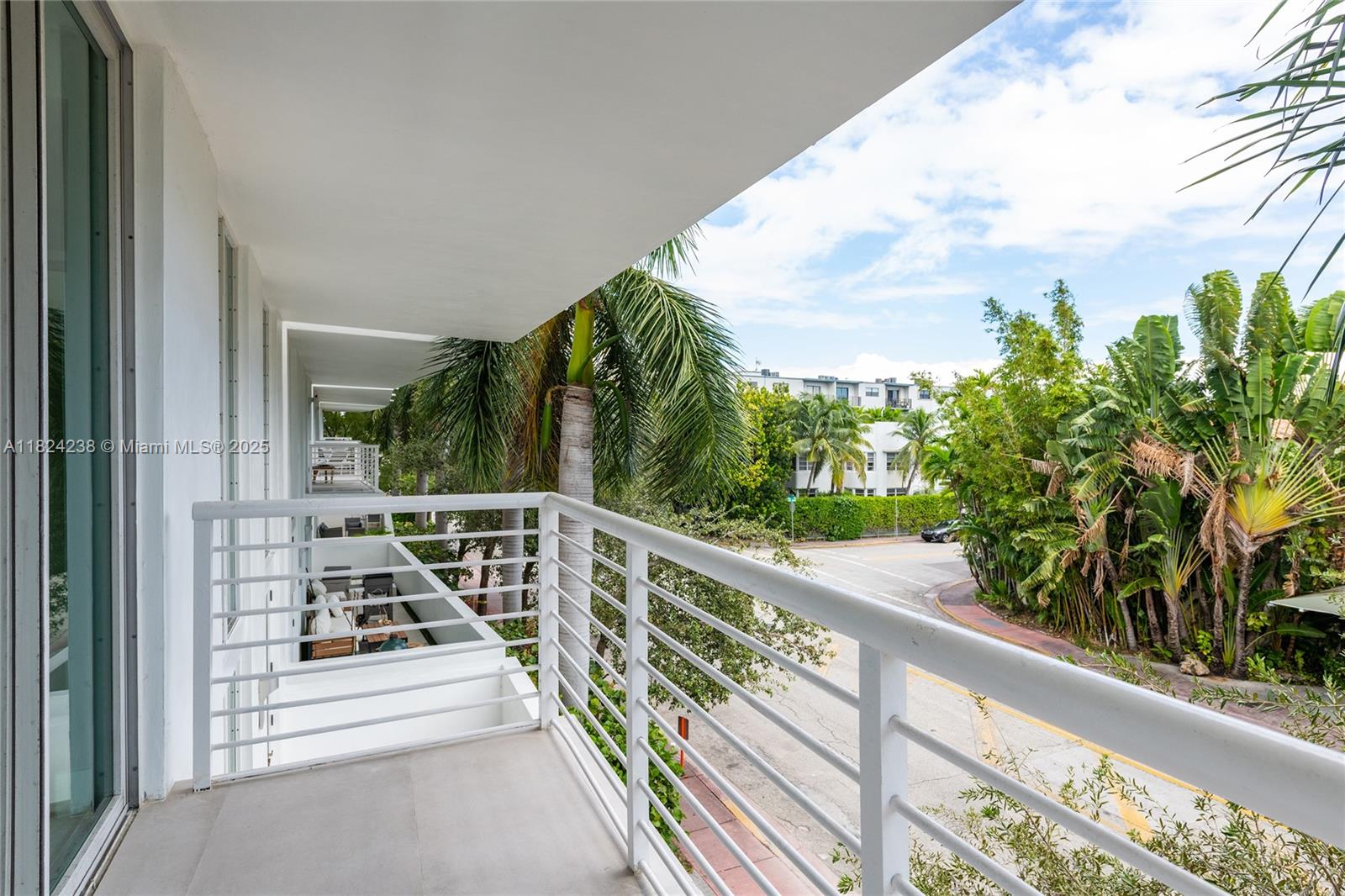 1428 West Ave # 202