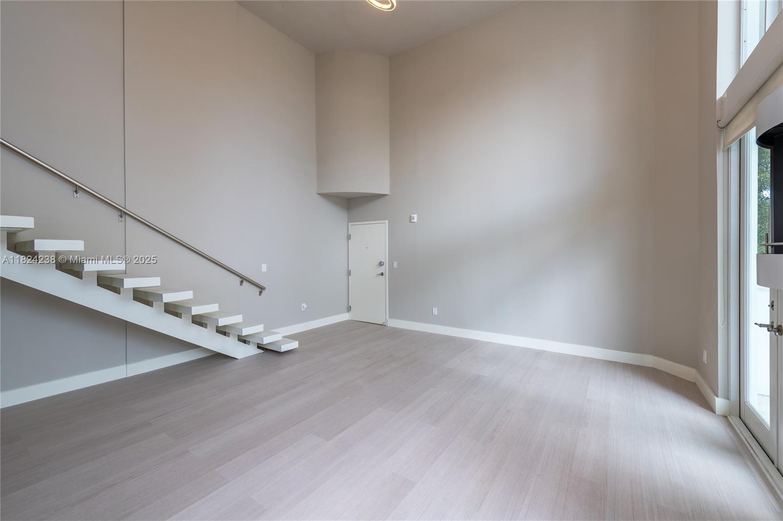 1428 West Ave # 202