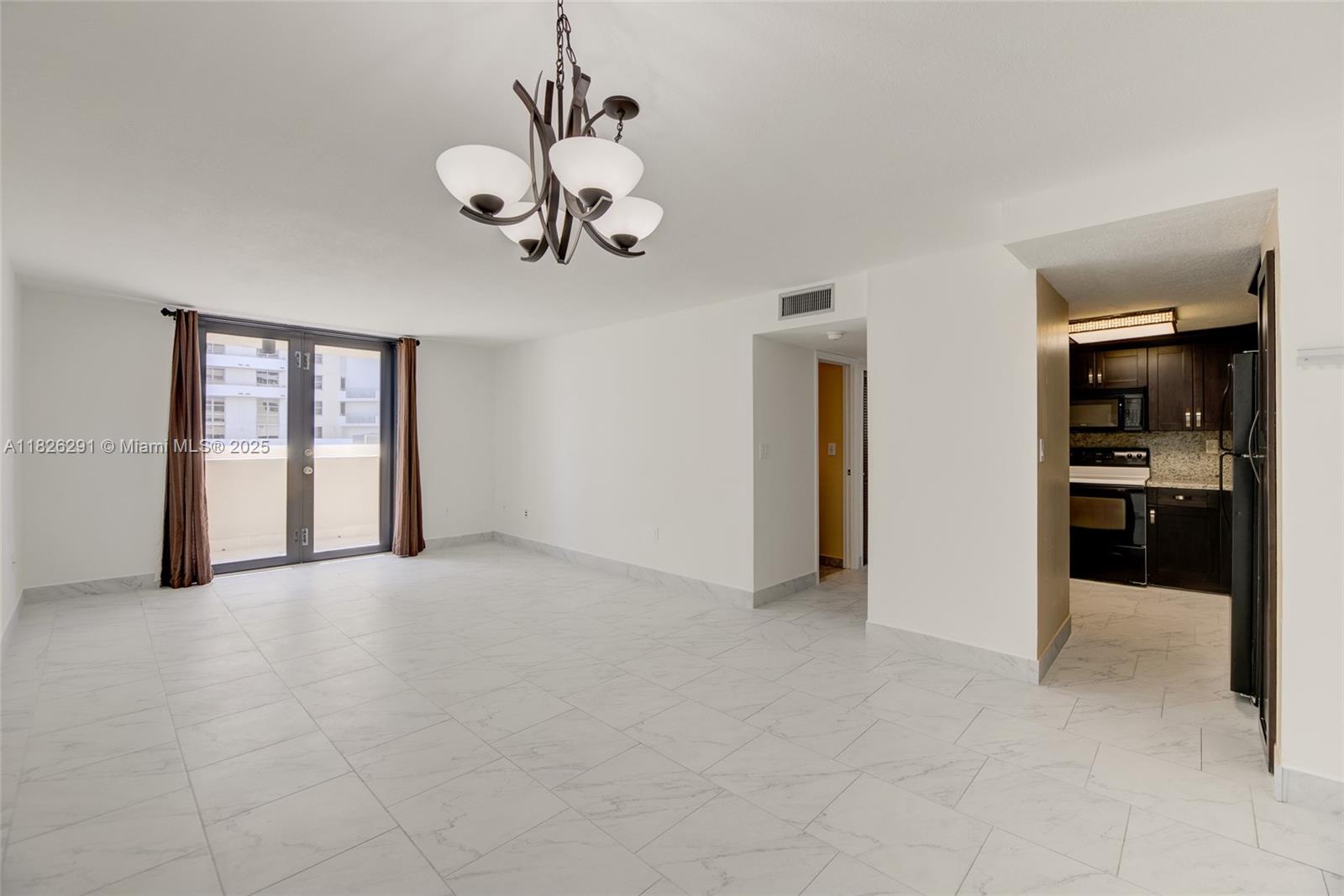 1621 Collins Ave # 708