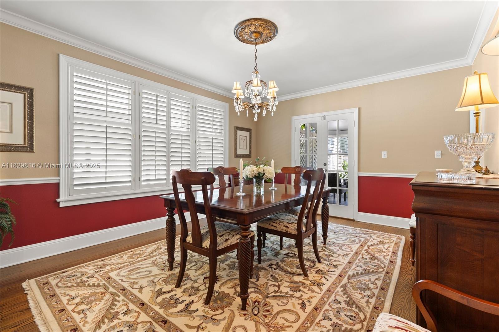 3003 W Villa Rosa Park