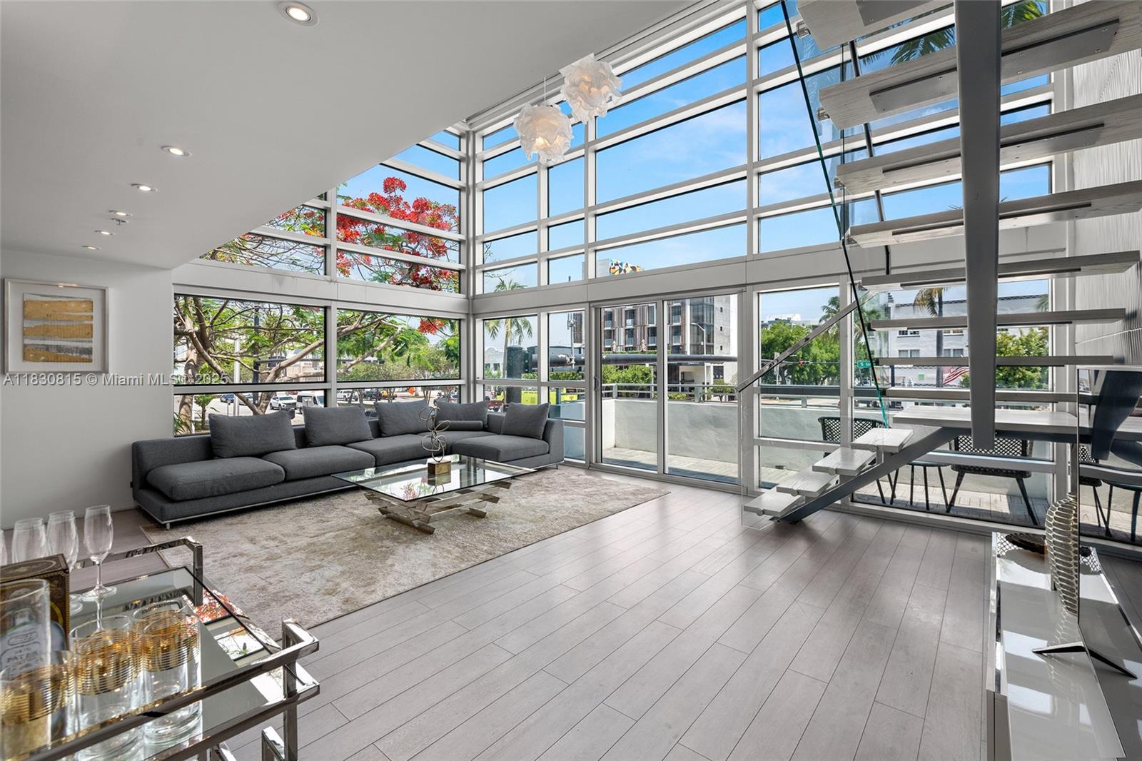421 Meridian Ave # 11