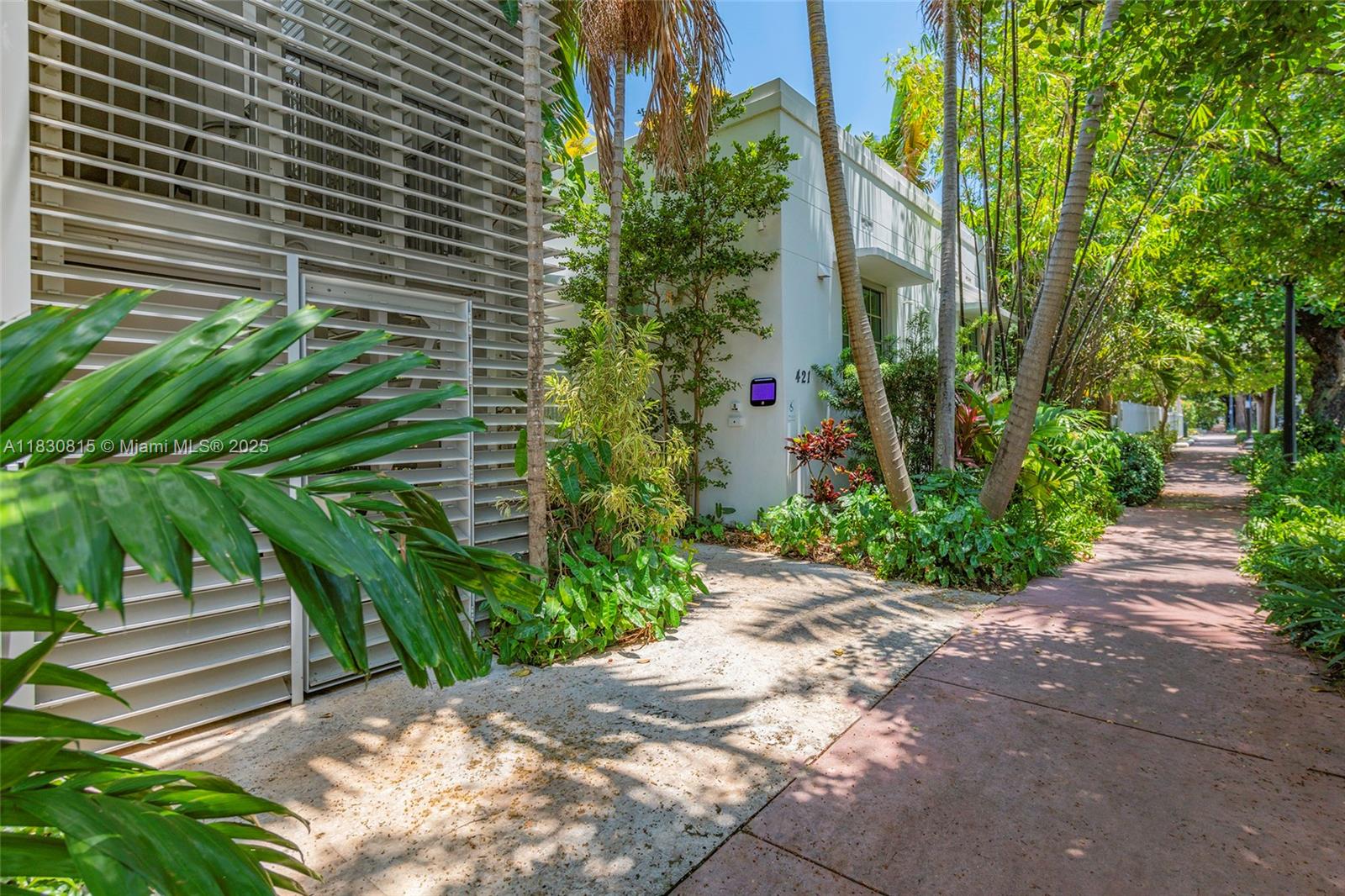421 Meridian Ave # 11