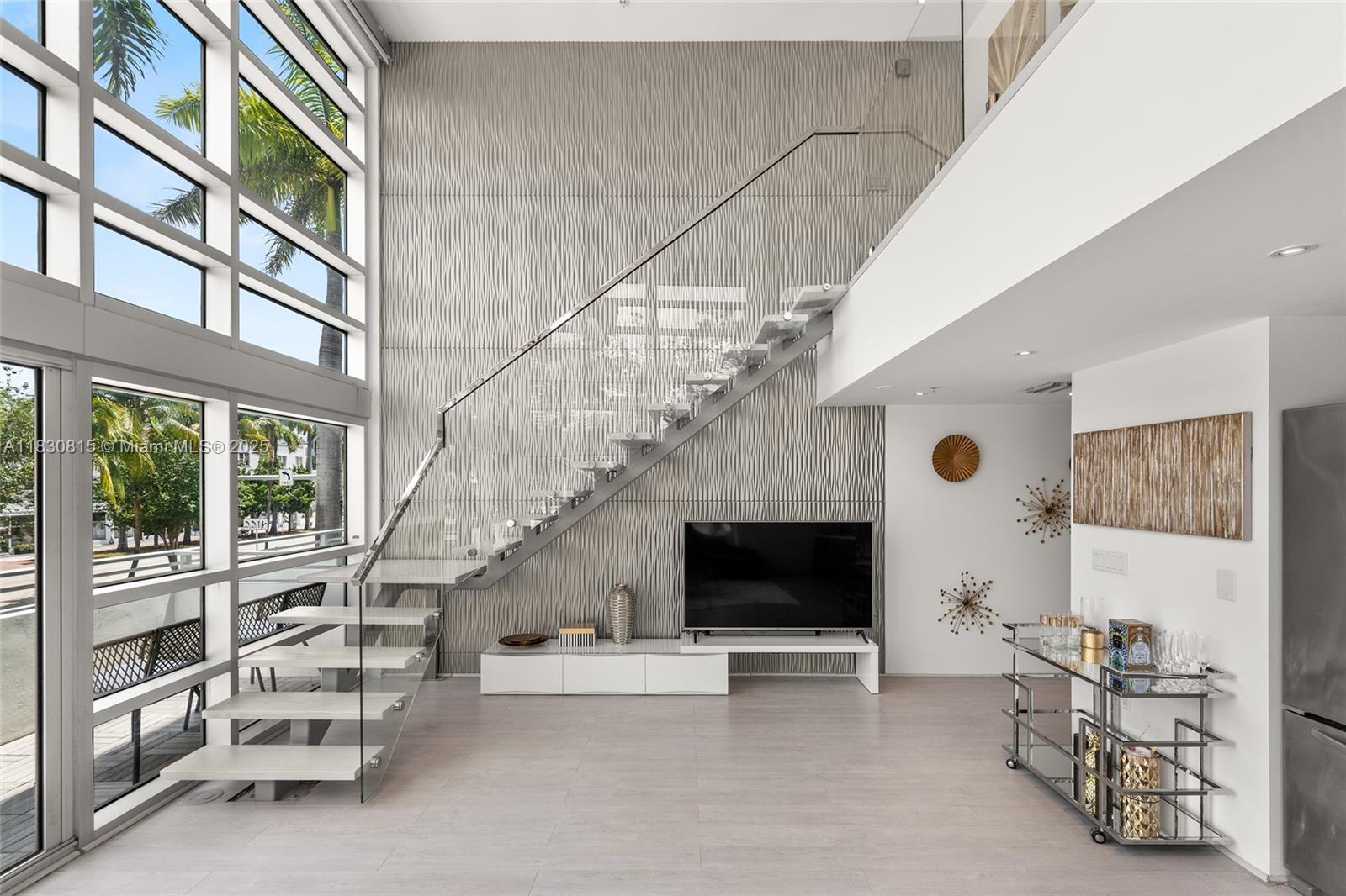 421 Meridian Ave # 11