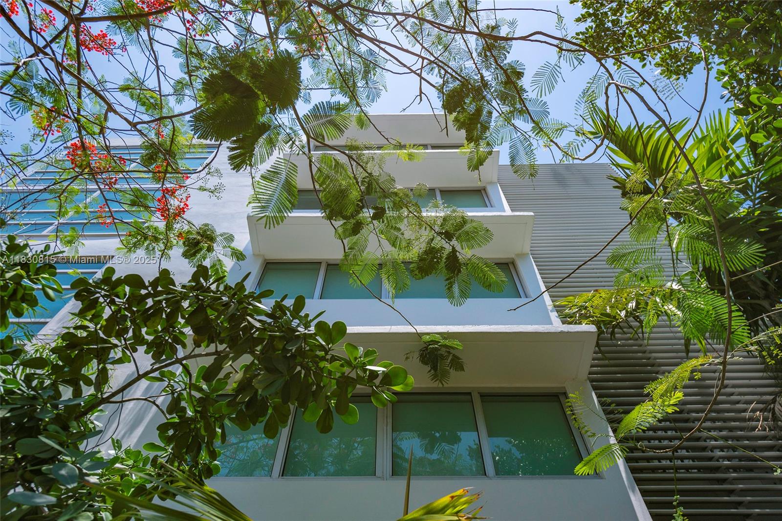 421 Meridian Ave # 11