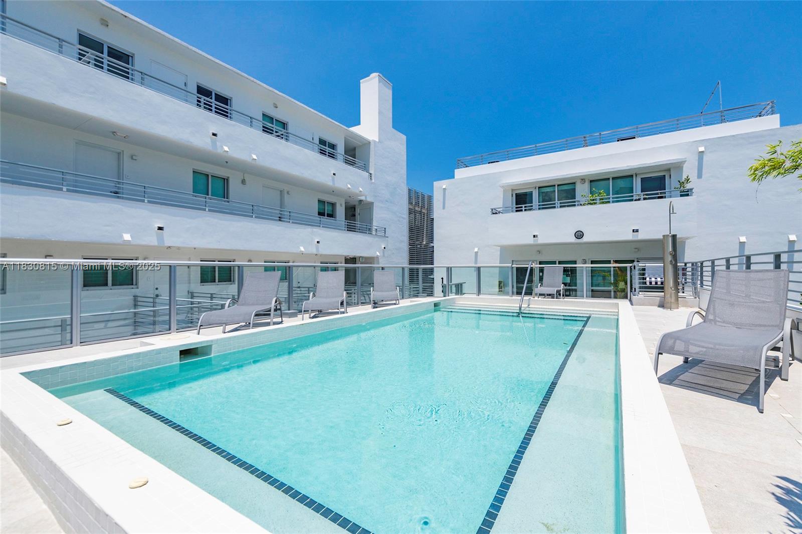 421 Meridian Ave # 11