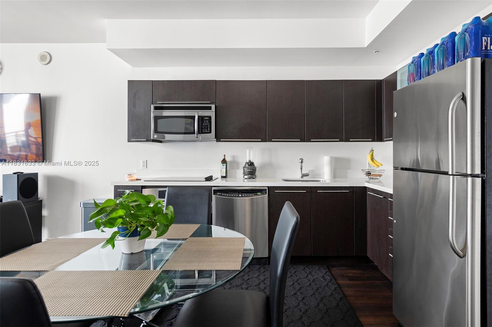 90 SW 3rd St # 2214