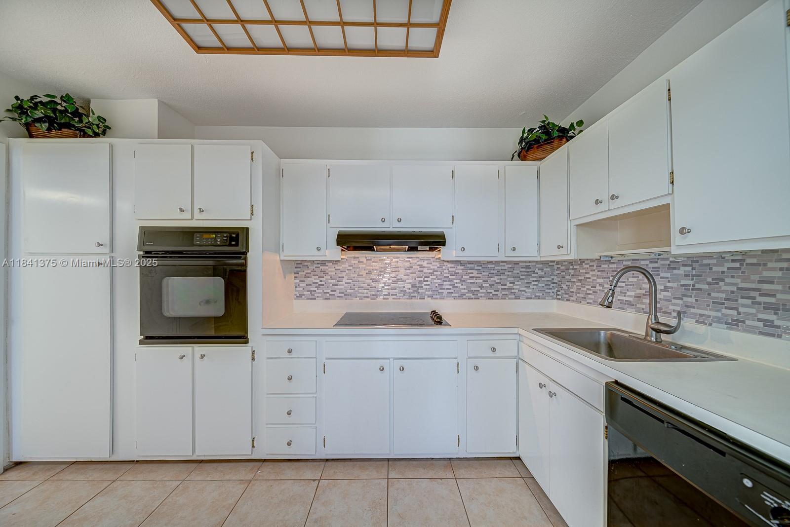 900 Bay Dr # 303