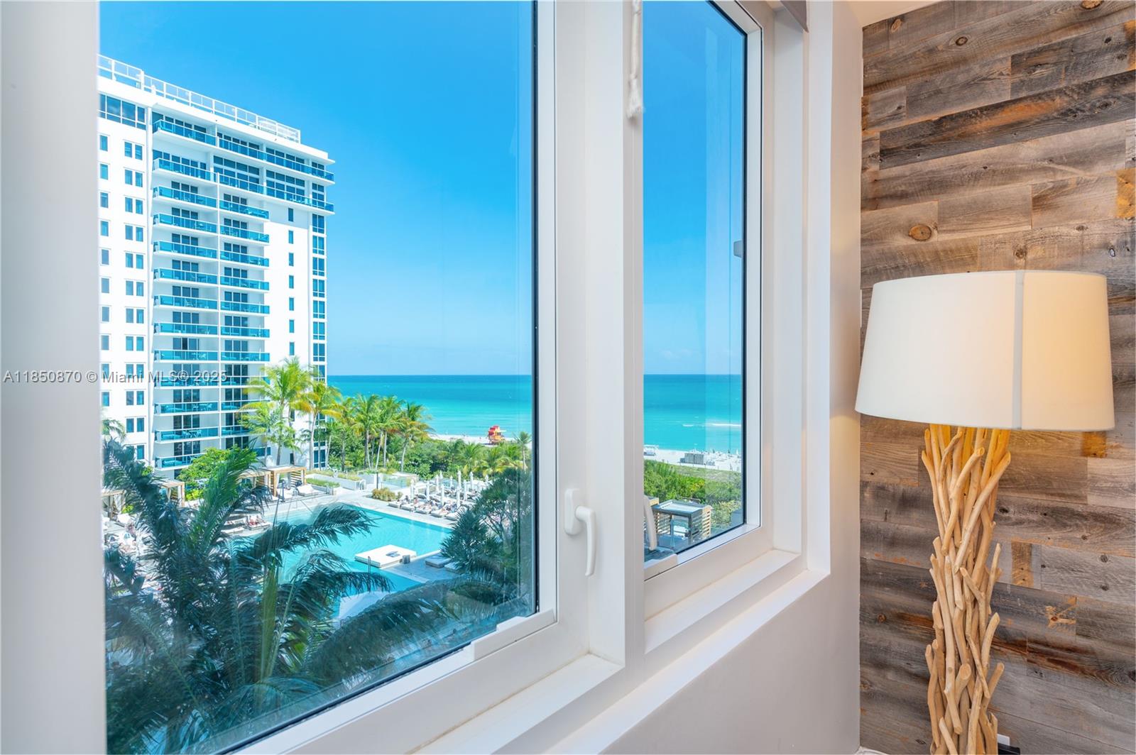 2301 Collins Ave # 716