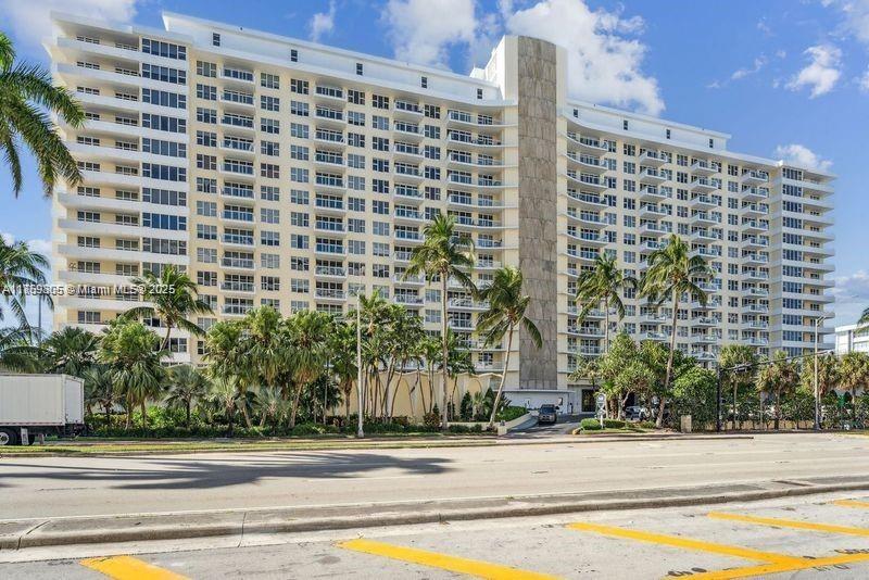 5600 Collins Ave # 12H