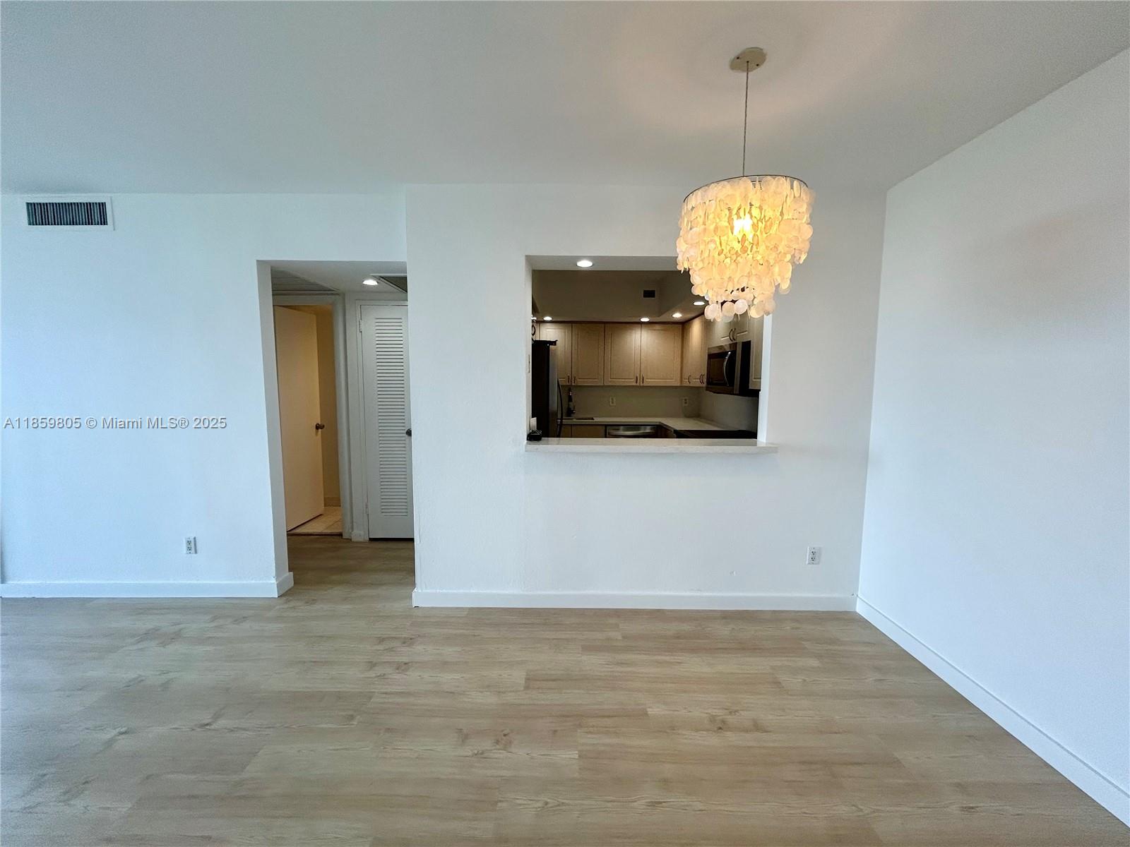 5600 Collins Ave # 12H