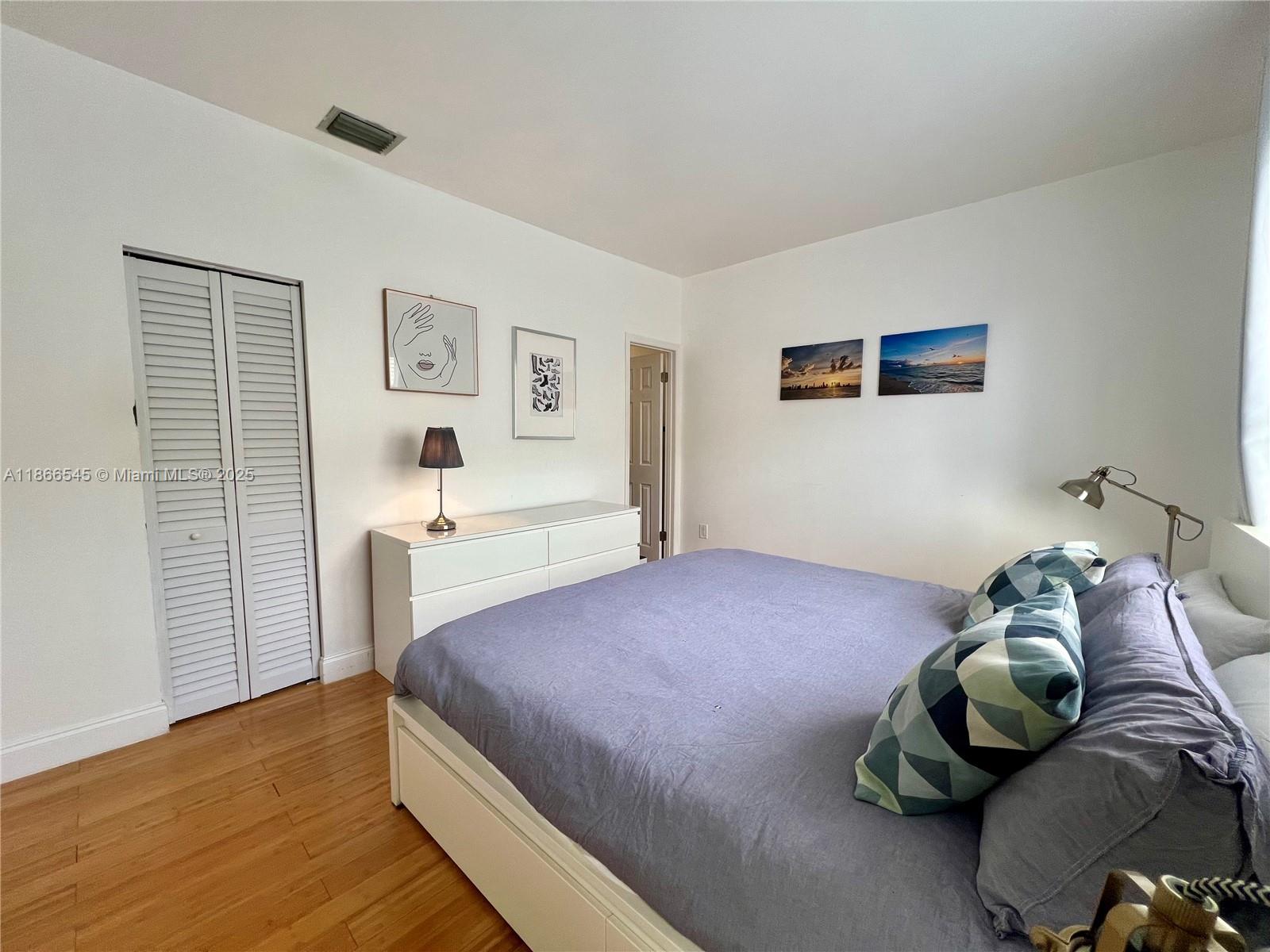 1051 Meridian Ave # 1E