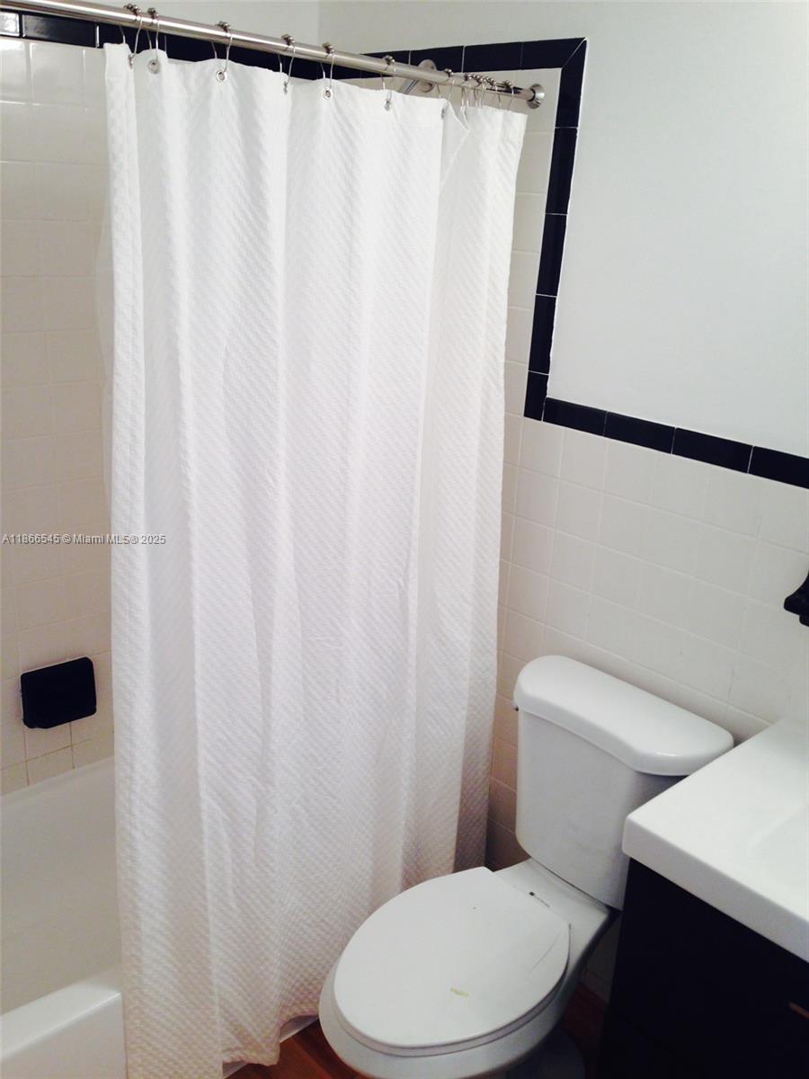 1051 Meridian Ave # 1E