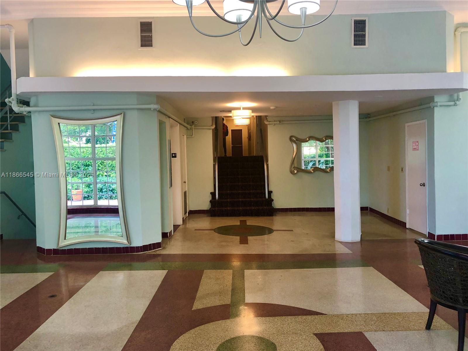 1051 Meridian Ave # 1E