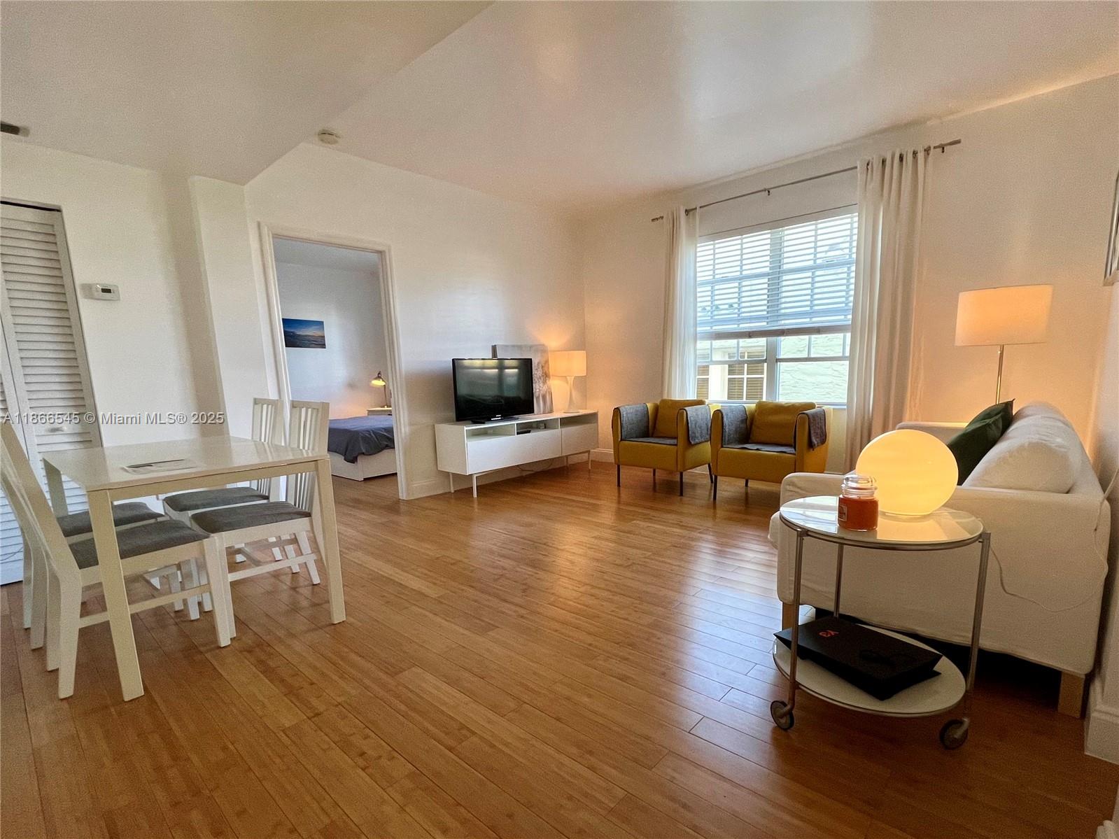 1051 Meridian Ave # 1E