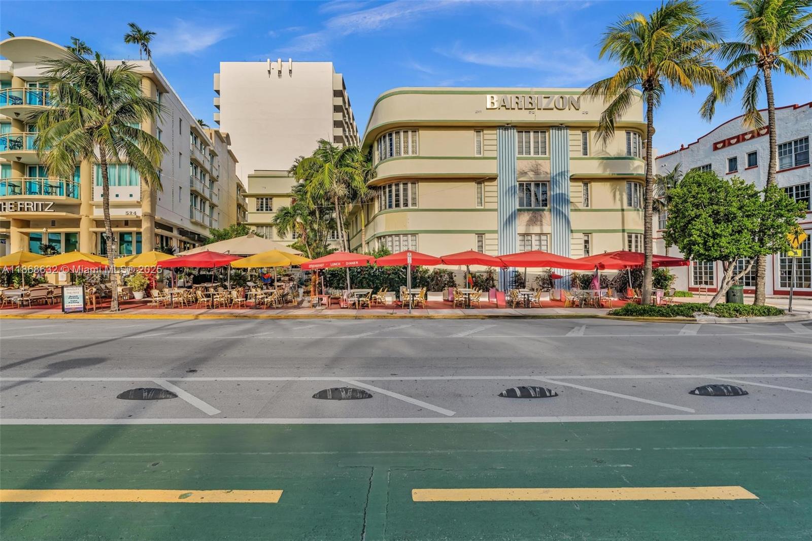 530 Ocean Dr # 307