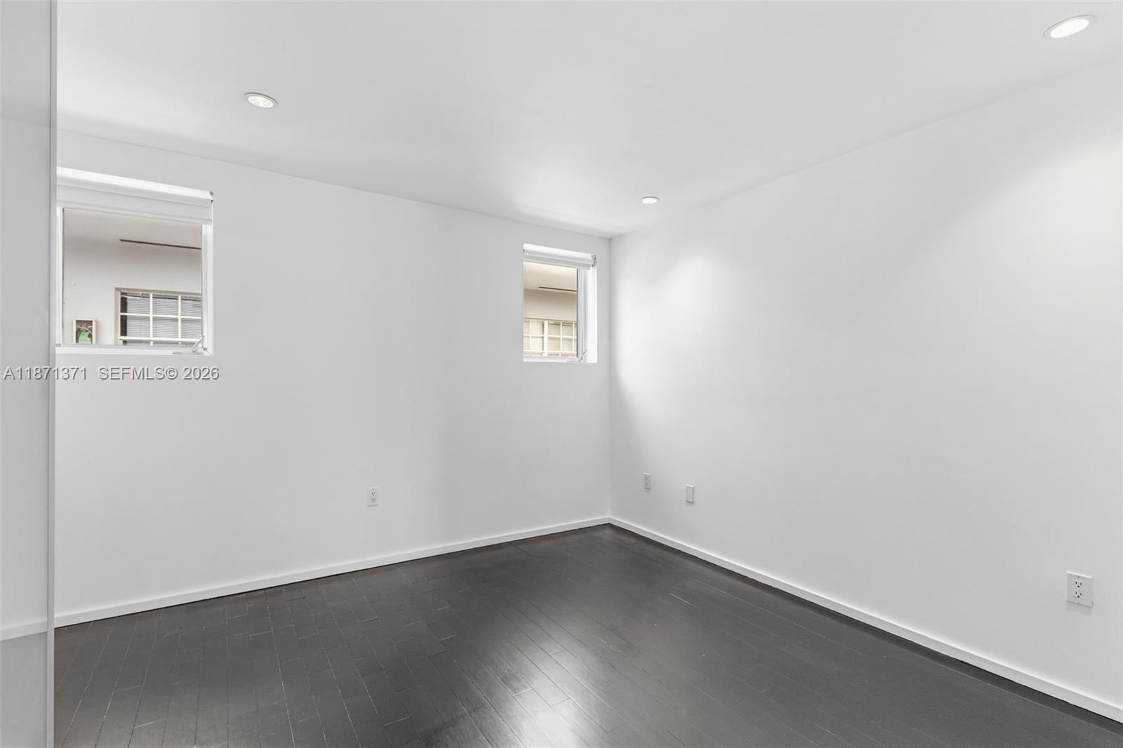 1601 West Ave # 210