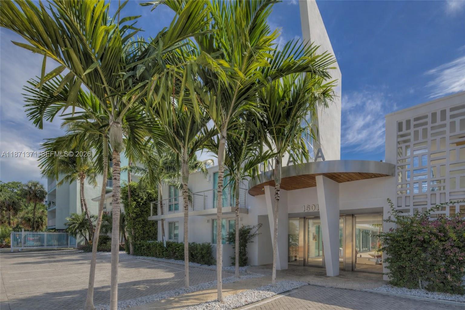 1601 West Ave # 210