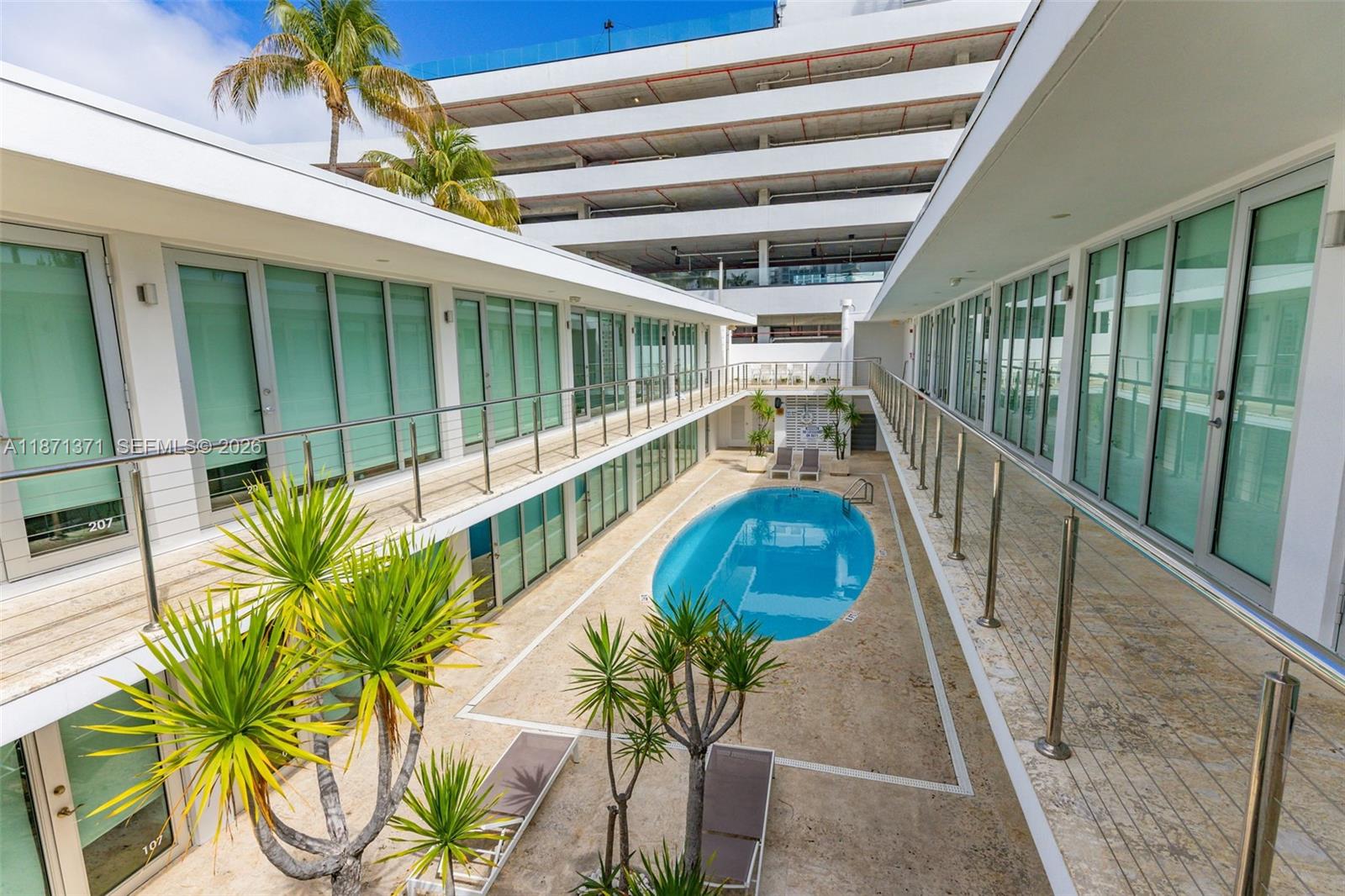 1601 West Ave # 210