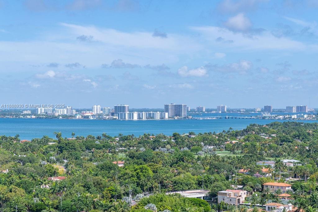 4779 Collins Ave # 2206