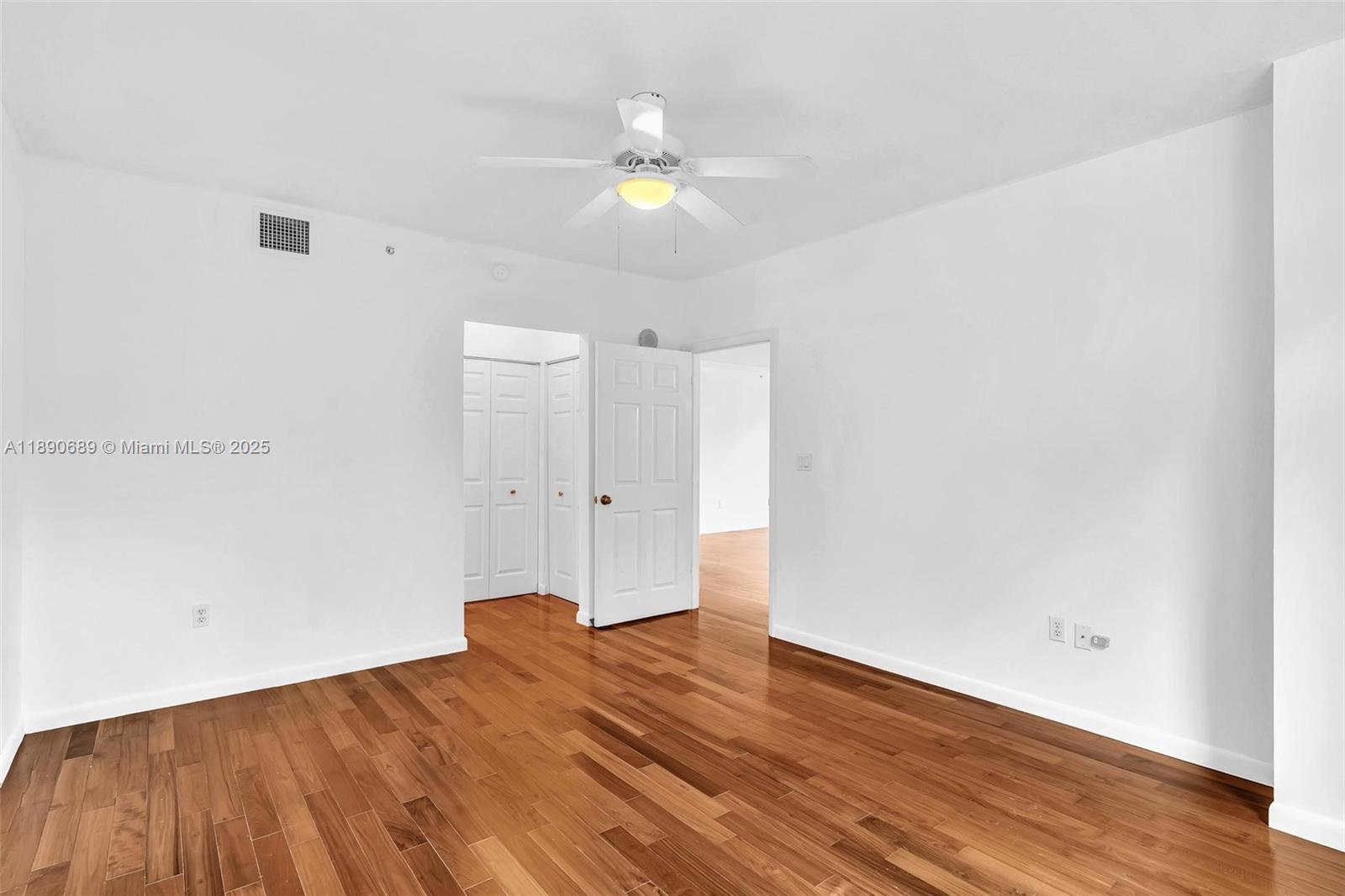 2000 N Bayshore Dr # 227