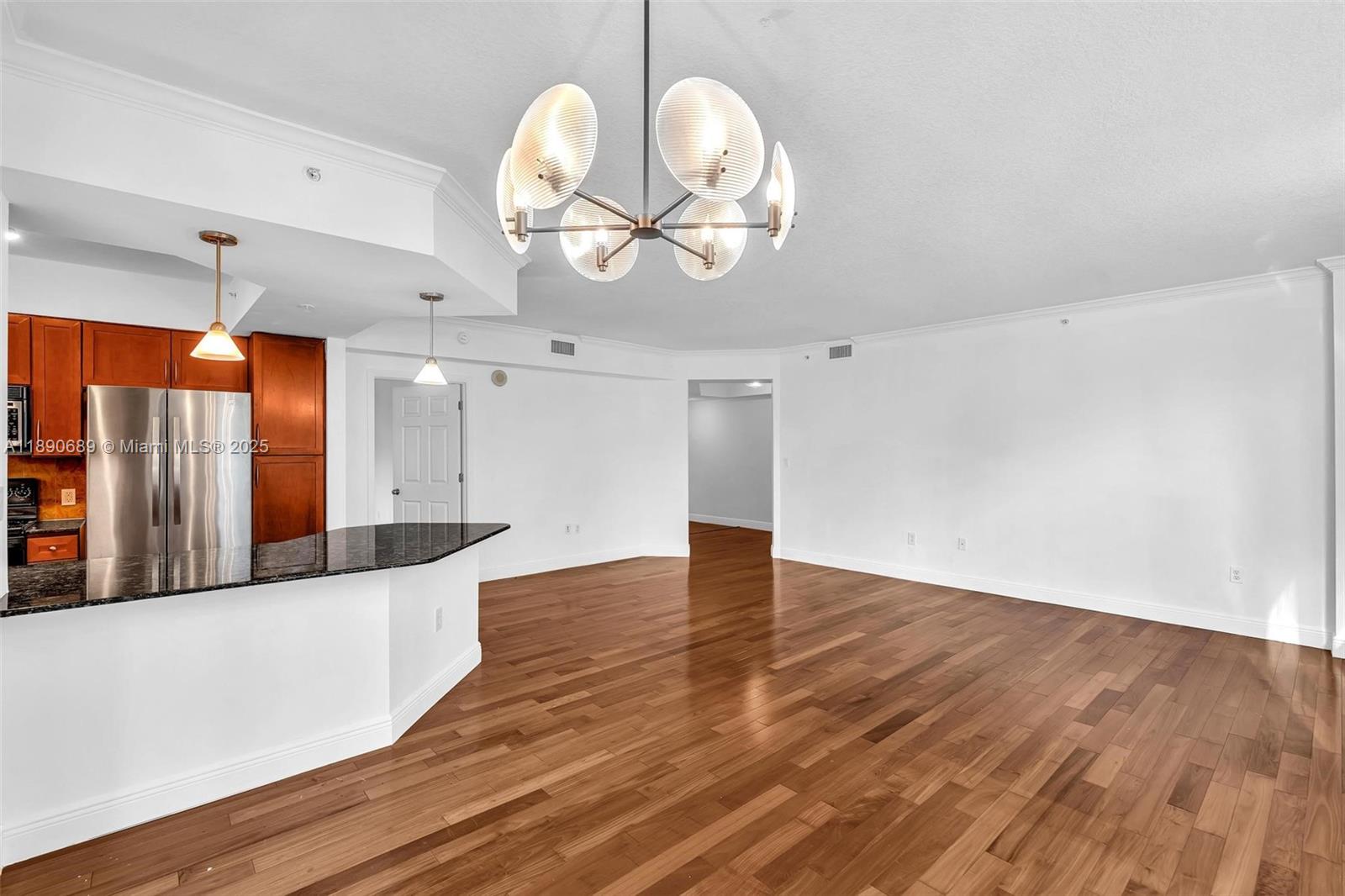 2000 N Bayshore Dr # 227
