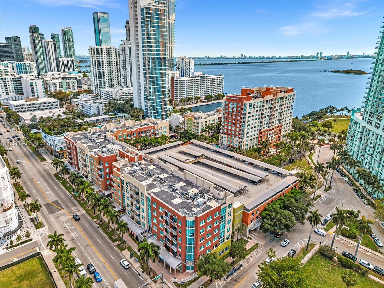 2000 N Bayshore Dr # 227