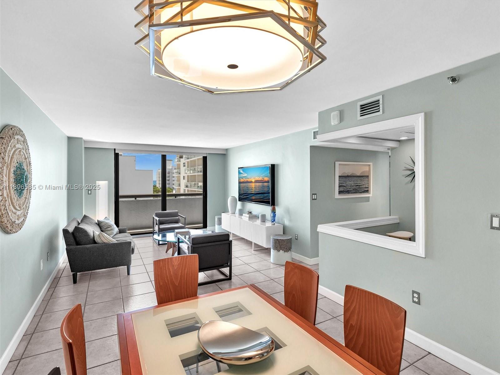 1775 Washington Ave # 8B