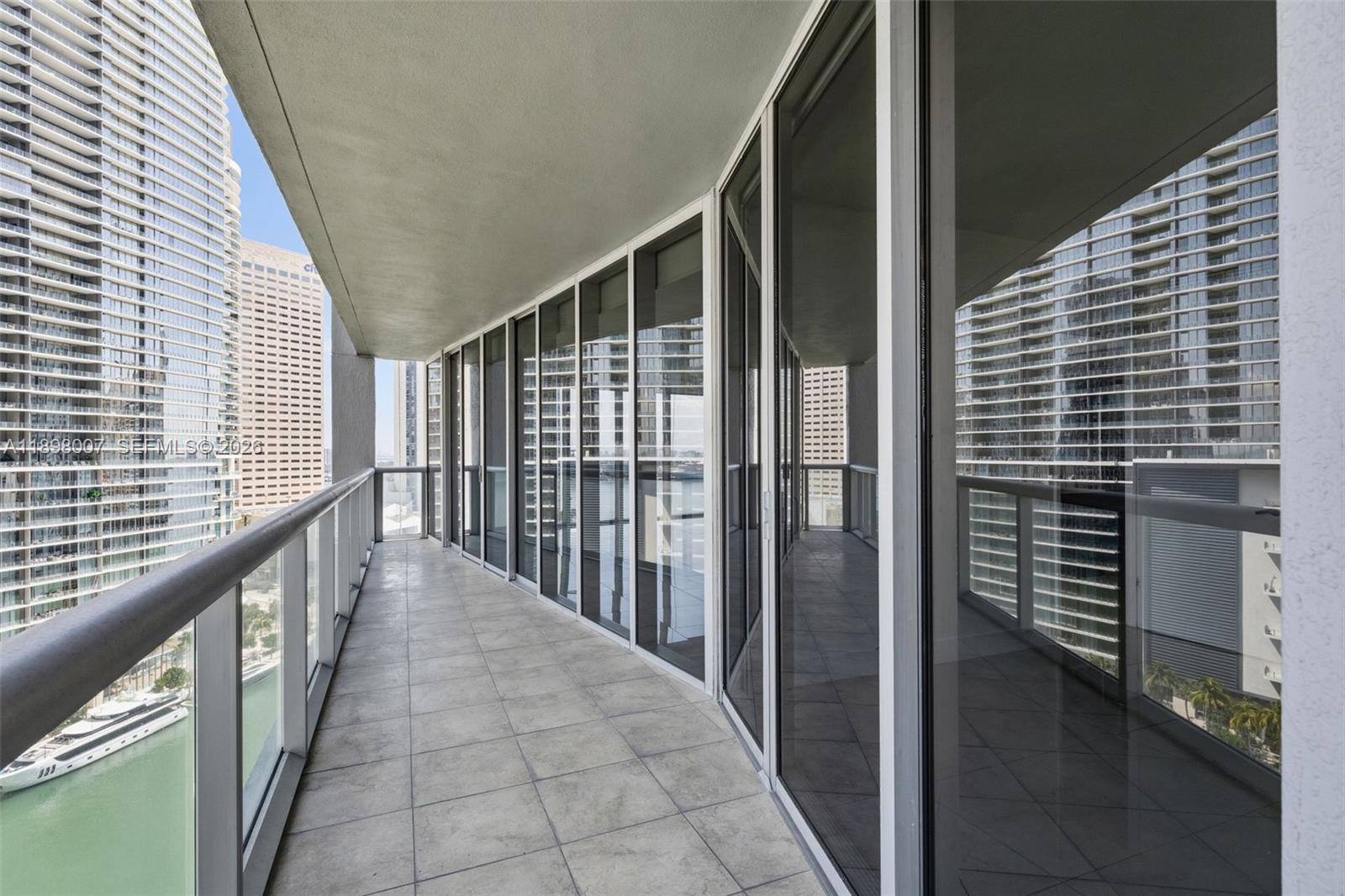 465 Brickell Ave # 1602