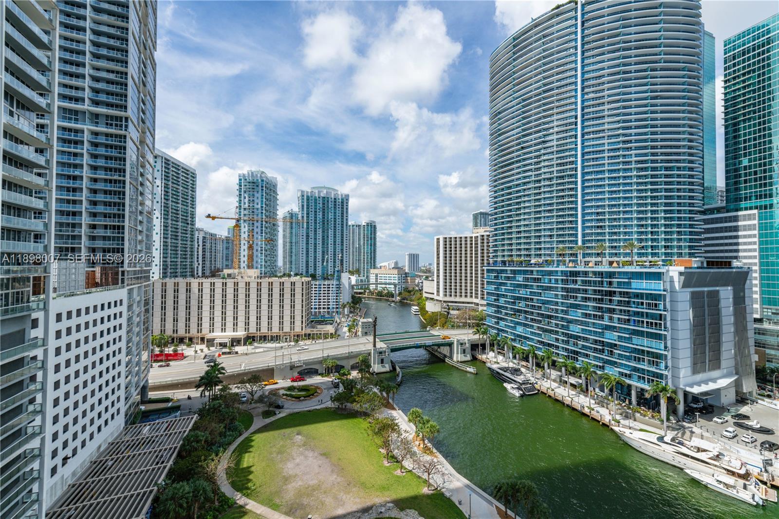 465 Brickell Ave # 1602