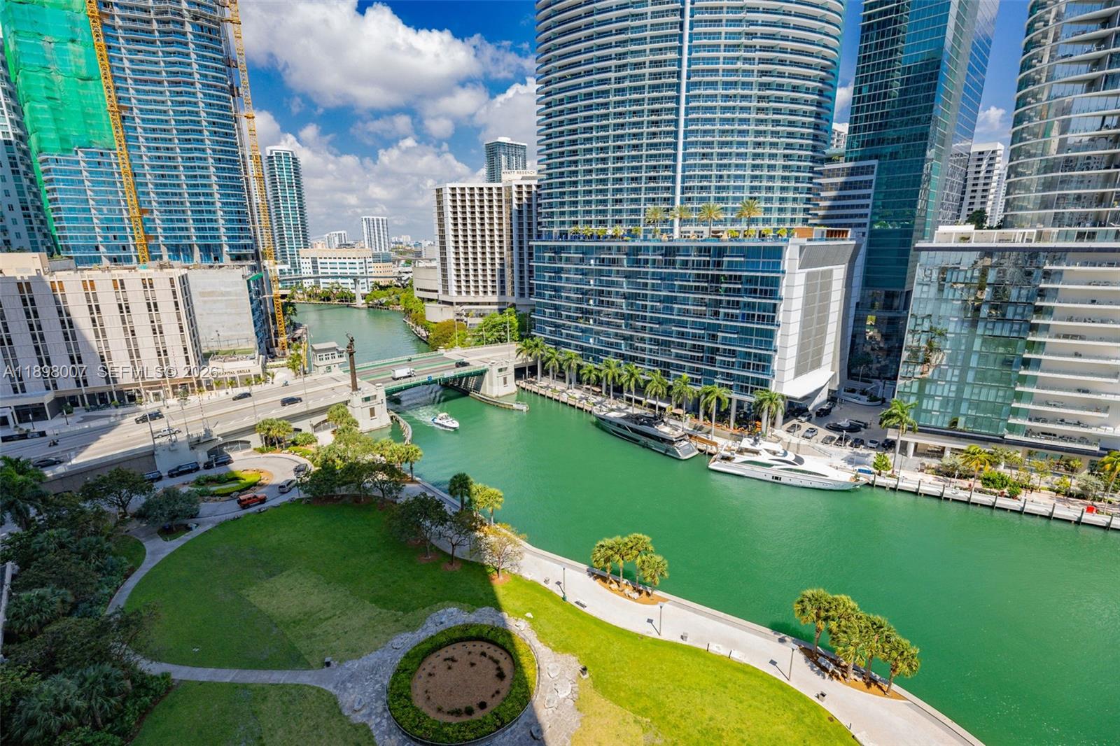 465 Brickell Ave # 1602