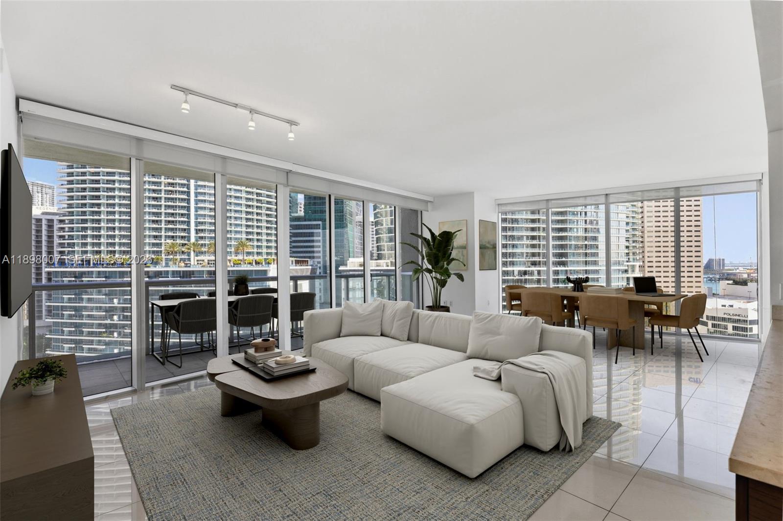 465 Brickell Ave # 1602