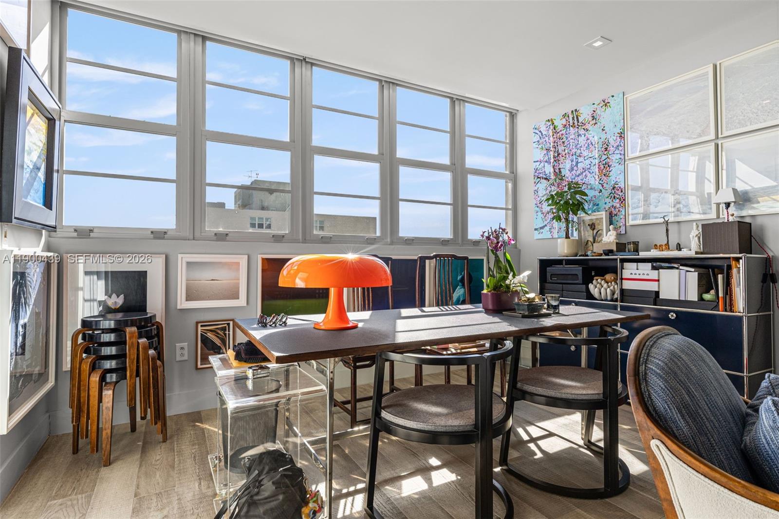 800 West Ave Unit: PH22
