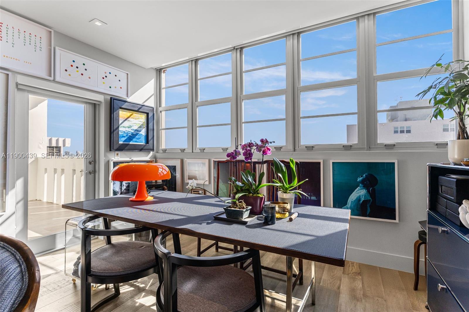 800 West Ave Unit: PH22