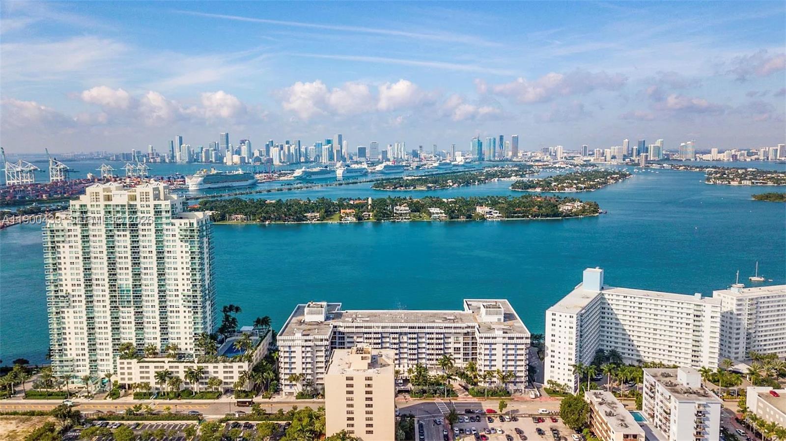 800 West Ave Unit: PH22