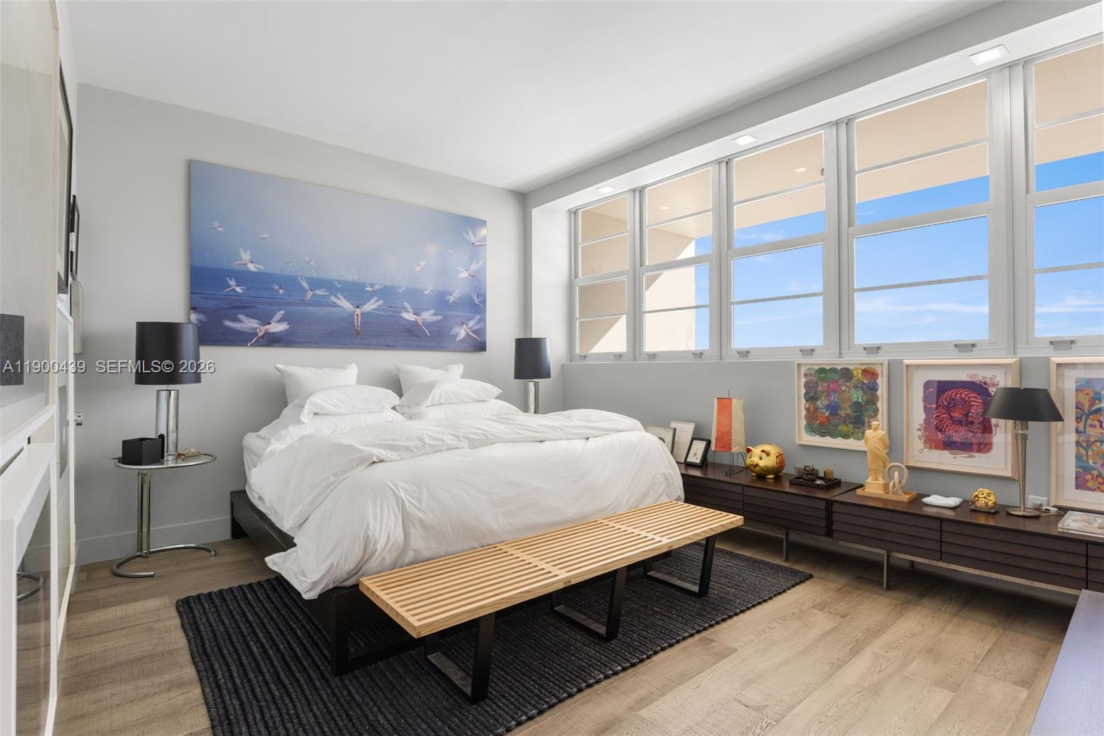 800 West Ave Unit: PH22