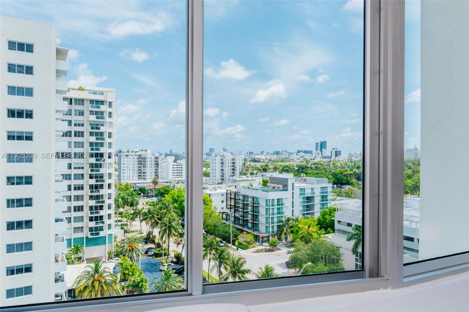 1100 West Ave # 1004