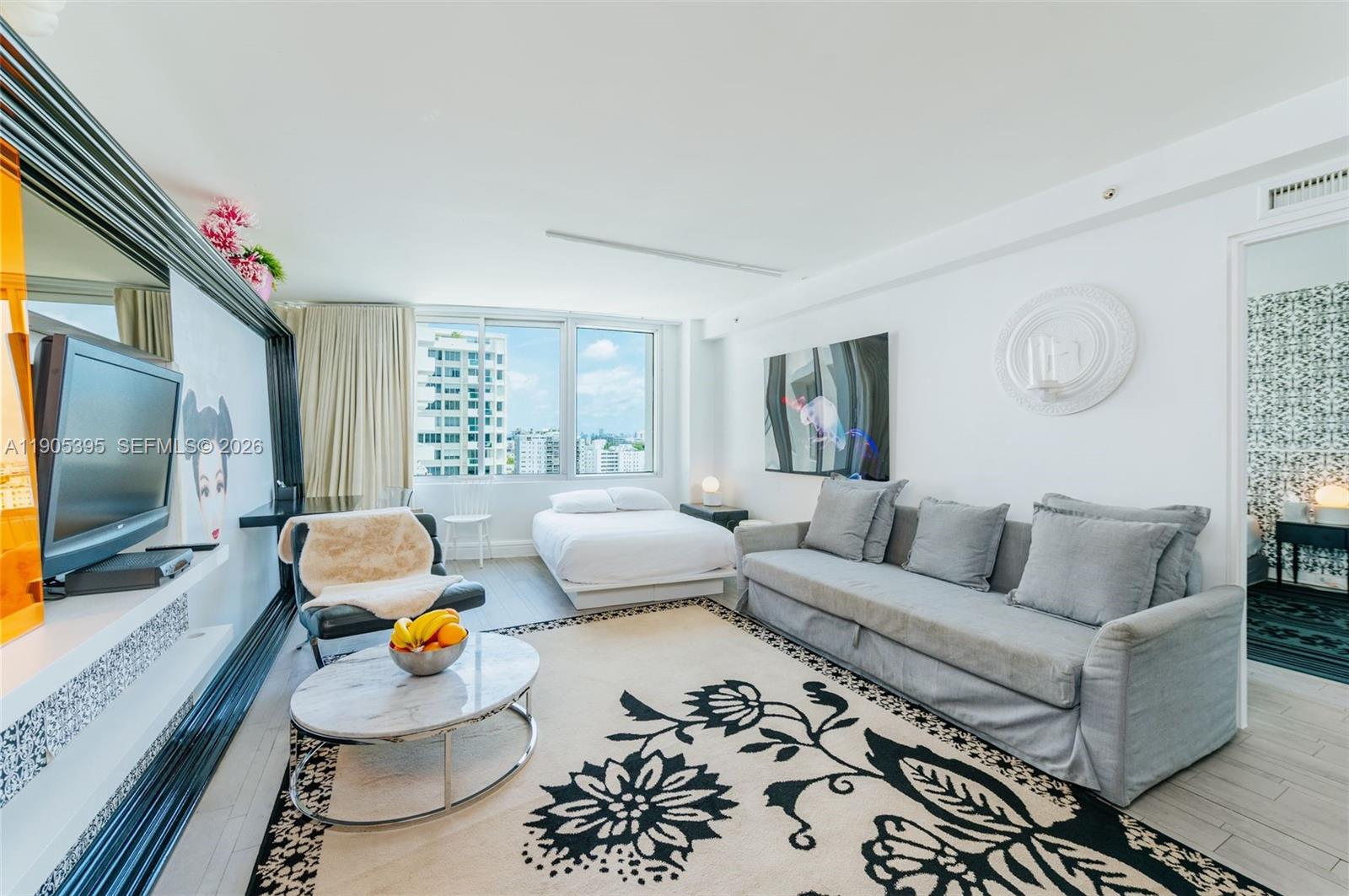 1100 West Ave # 1004