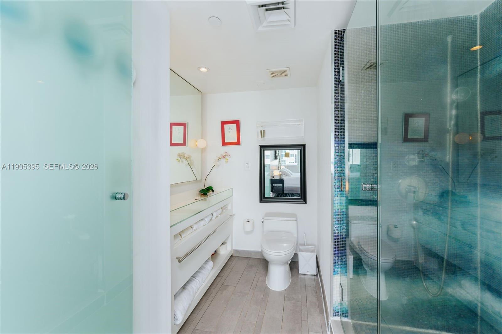 1100 West Ave # 1004
