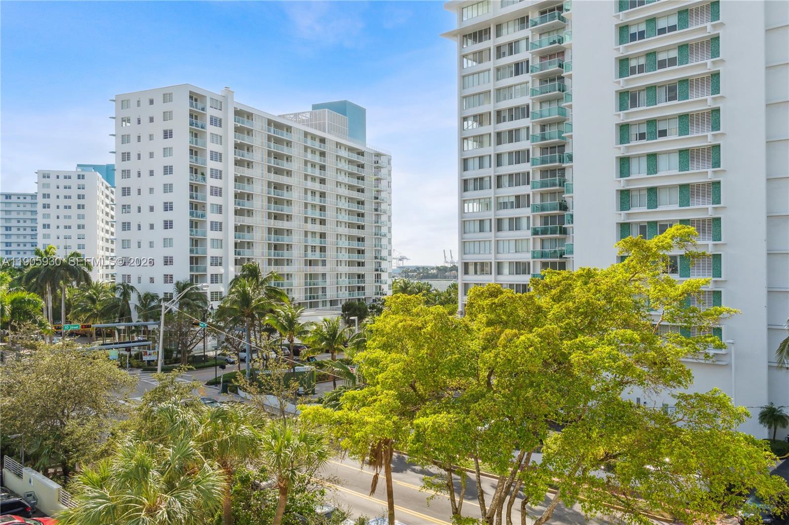 1035 West Ave # 506